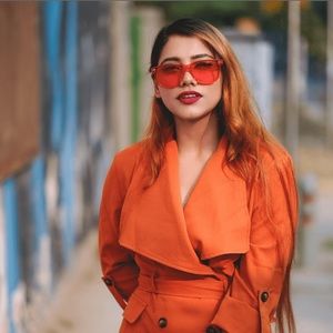 Glofx Color Therapy Mood Glasses in Magenta